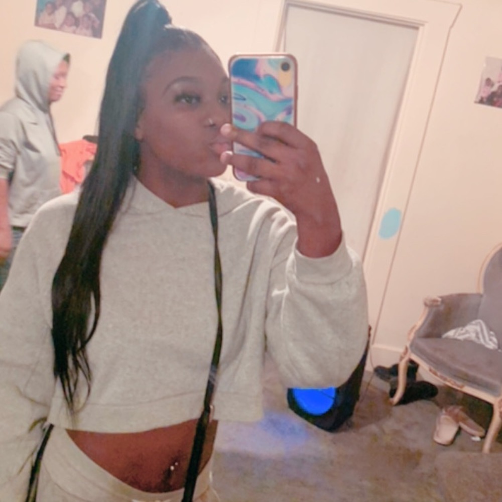 Meet your Posher, Maliah